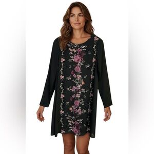 Xhilaration XS Black Floral Long Sleeve Shift Dress Lined